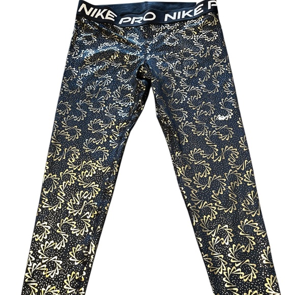 Nike Pants - Nike  Gold and Black Leggings